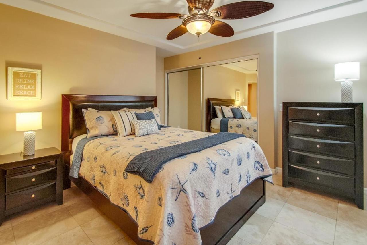 Holiday home Steps To The Boardwalk & With Ac, Wifi, Spacious Deck, Prime Location