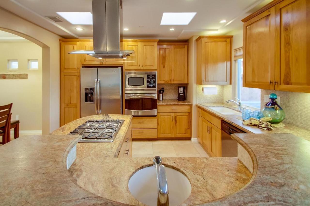 Holiday home Steps To The Boardwalk & With Ac, Wifi, Spacious Deck, Prime Location San Diego